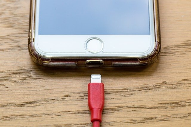 iPhone充電ケーブル2mで快適な充電環境を 11 iPhoneE38292E680A5E9809FE58585E99BBBE38199E3828B3E381A4E381AEE38387E383A1E383AAE38383E38388E38292E8A7A3E8AAACEFBC81E5AFBEE5BF9CE383A2E38387E383ABE38282E7B4B9E4BB8B E38090E382B9E3839EE3839BE4BFAEE79086E78E8BE38091eyecatch