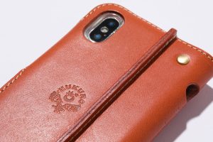 iPhoneレザーカバーで高級感あるスタイルを今すぐ